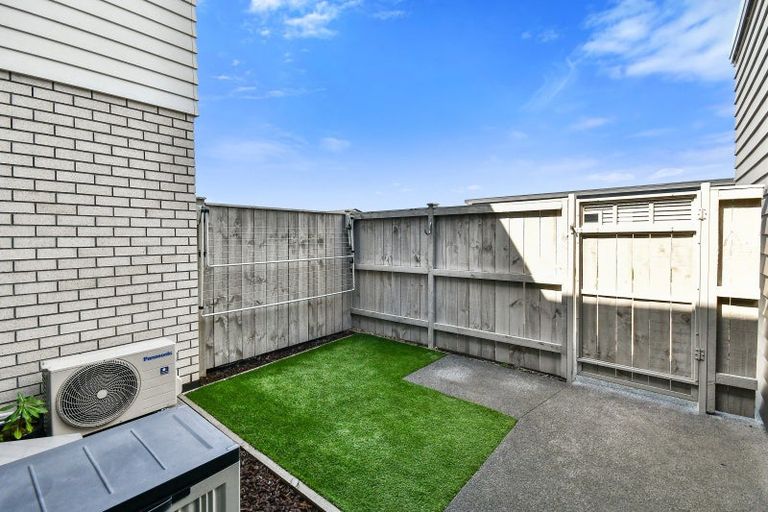 Photo of property in 116 Te Napi Drive, Takanini, Auckland, 2112
