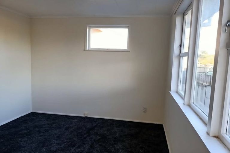 Photo of property in 146 Chichester Drive, Rosehill, Papakura, 2113