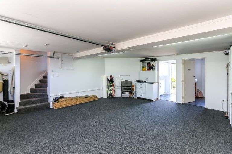 Photo of property in 401 Devon Street East, Strandon, New Plymouth, 4312