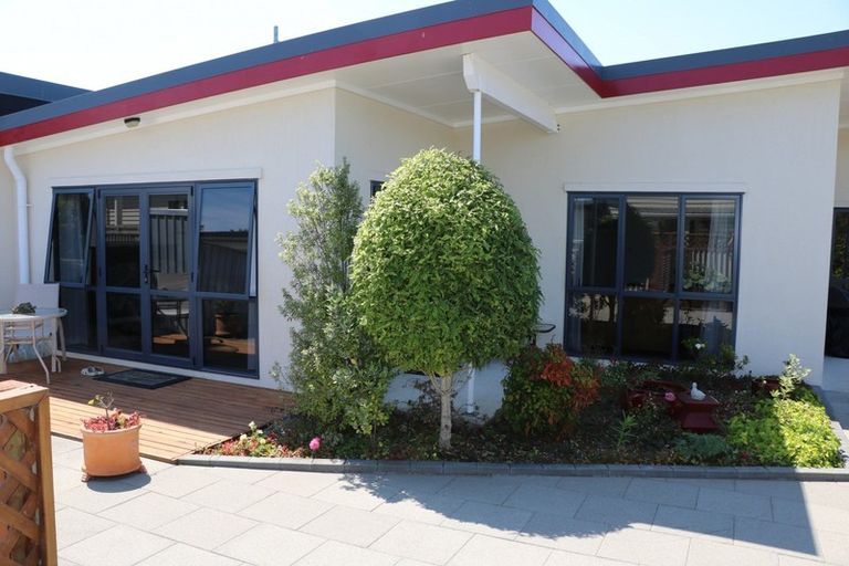 Property details for 1 Liddell Street, Foxton, 4814