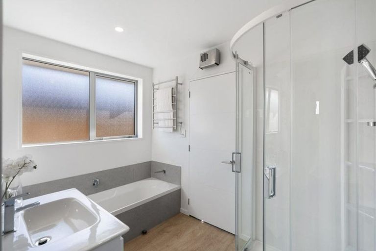 Photo of property in 20 Crossley Avenue, Woodend, 7610