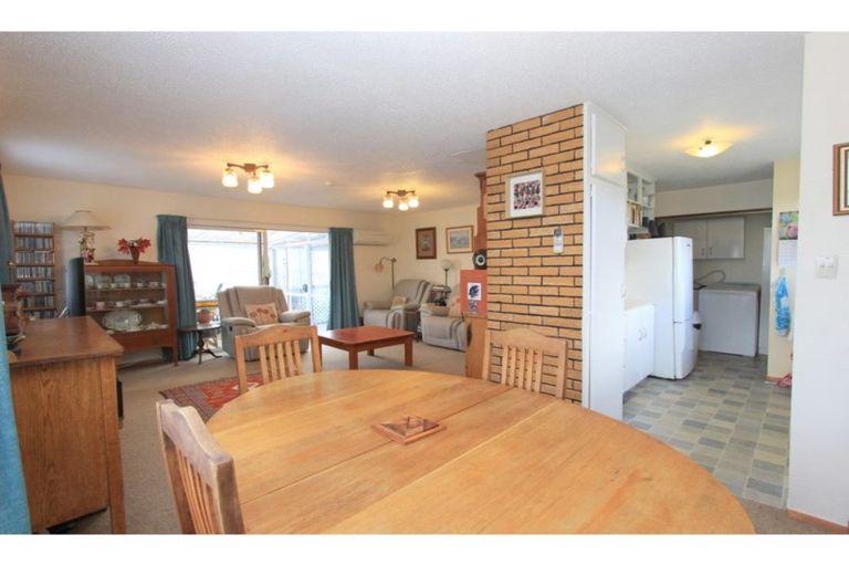 Photo of property in 60c Mclauchlan Street, Springlands, Blenheim, 7201