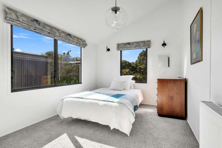 Photo of property in 37 Hikanui Drive, Havelock North, 4130