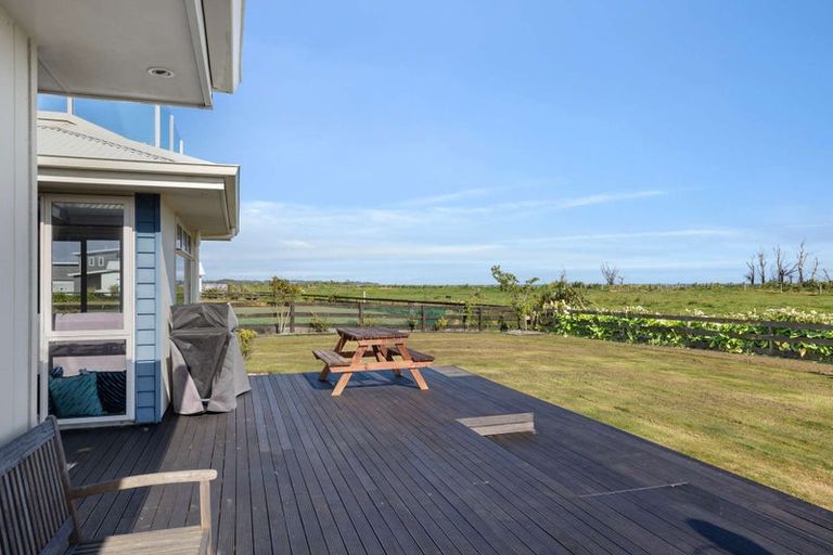 Photo of property in 12 Elley Drive, Carters Beach, Westport, 7825