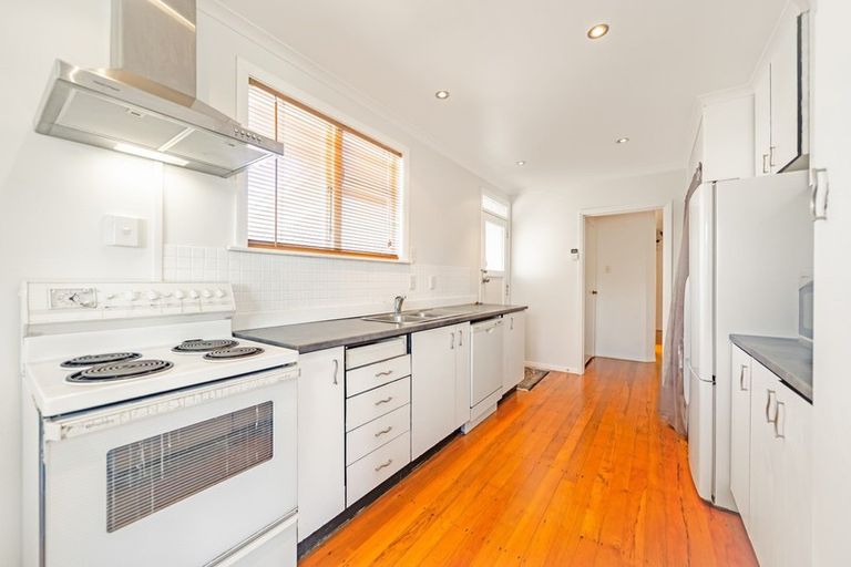 Photo of property in 11 Terminus Street, Silverstream, Upper Hutt, 5019