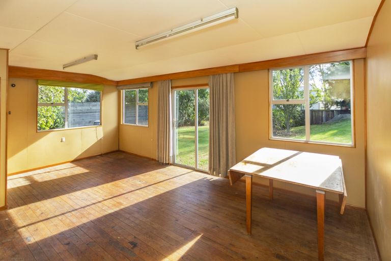 Photo of property in 8 Tweed Street, South Hill, Oamaru, 9400