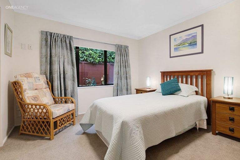 Photo of property in 2/156 Blighs Road, Strowan, Christchurch, 8052