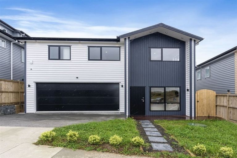 Photo of property in 48 Elevation Street, Flat Bush, Auckland, 2019