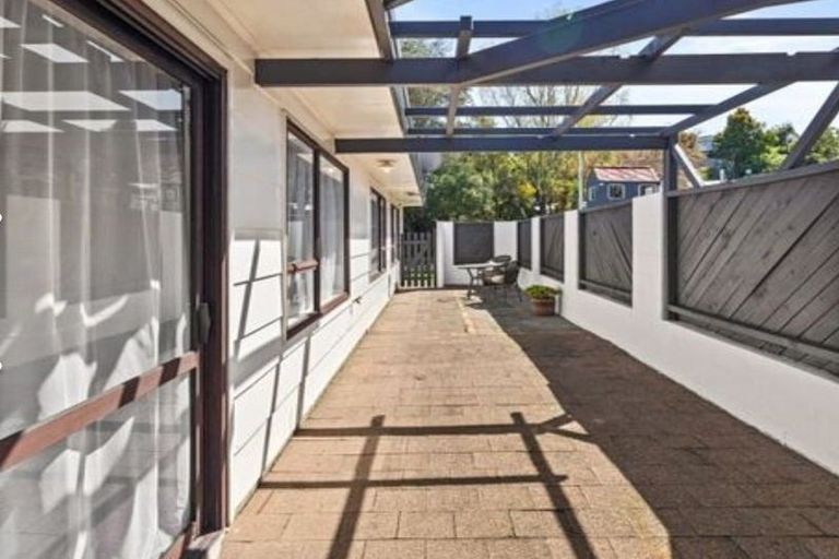 Photo of property in 129 Princess Road, Bellevue, Tauranga, 3110