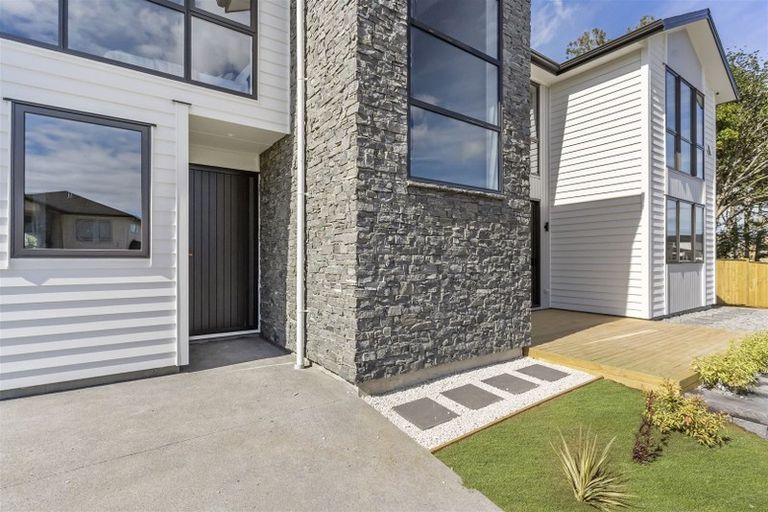 Photo of property in 44 Drumbuoy Drive, Flat Bush, Auckland, 2019