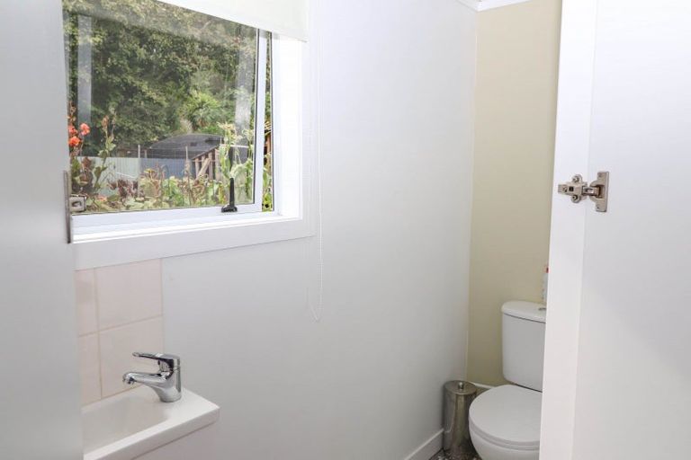 Photo of property in 38 Waiomu Valley Road, Waiomu, Thames, 3575