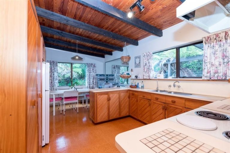 Photo of property in 80a Greenslade Road, Raglan, 3295