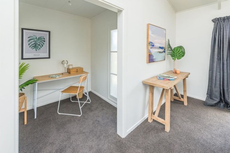 Photo of property in 8a Kings Avenue, Gonville, Whanganui, 4501