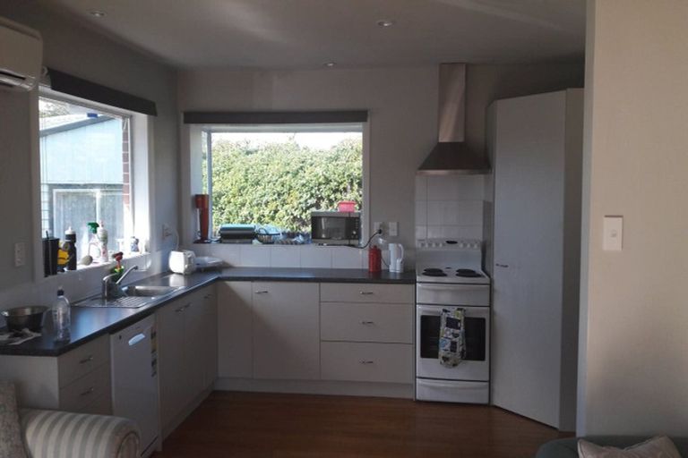 Photo of property in 26 Curletts Road, Sockburn, Christchurch, 8042