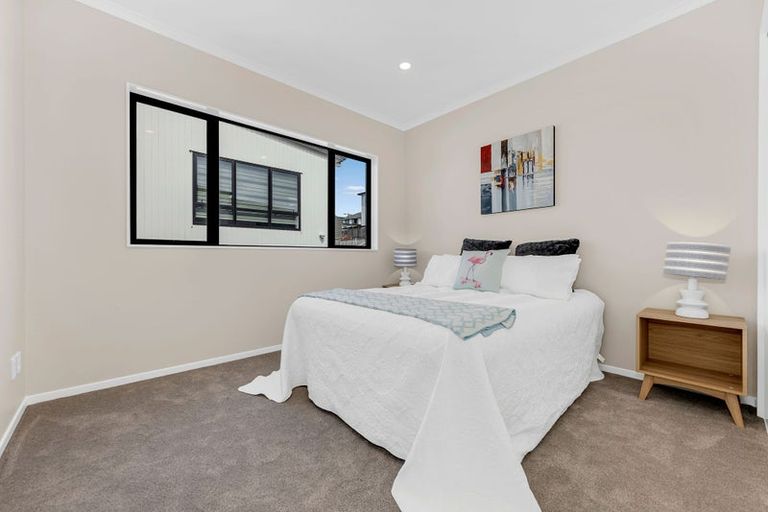 Photo of property in 25 Bremner Ridge Street, Flat Bush, 2019
