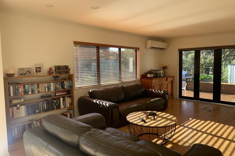 Photo of property in 2a Wairaka Road, Pukerua Bay, 5026