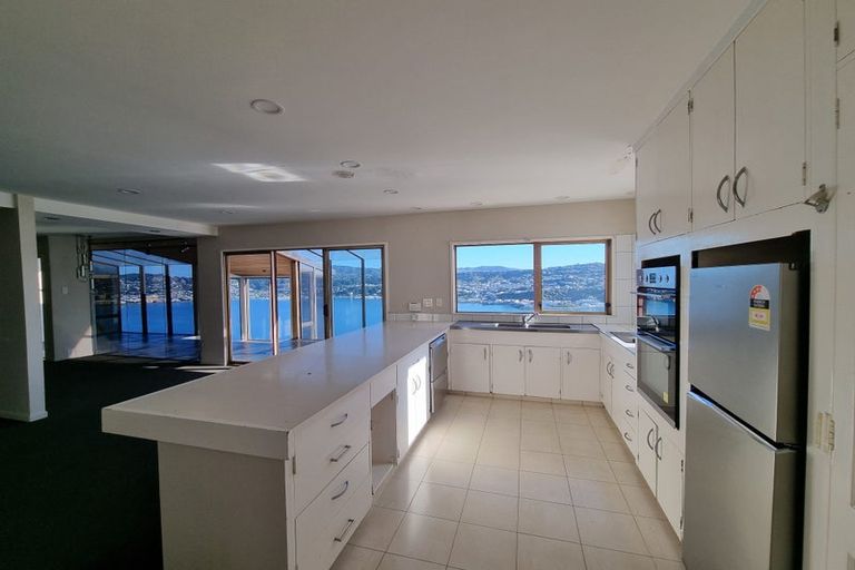 Photo of property in 27 Kaikoura Street, Maupuia, Wellington, 6022