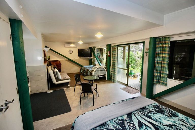 Photo of property in 41 Tarapatiki Drive, Whitianga, 3510