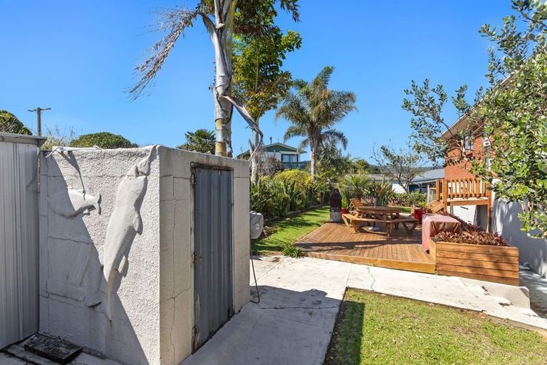 Photo of property in 5m Te Kaha Hotel Road, Te Kaha, 3199