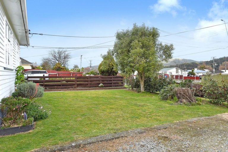Photo of property in 120 Wise Street, Wainuiomata, Lower Hutt, 5014