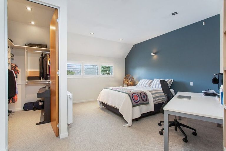 Photo of property in 93 Merivale Lane, Merivale, Christchurch, 8014