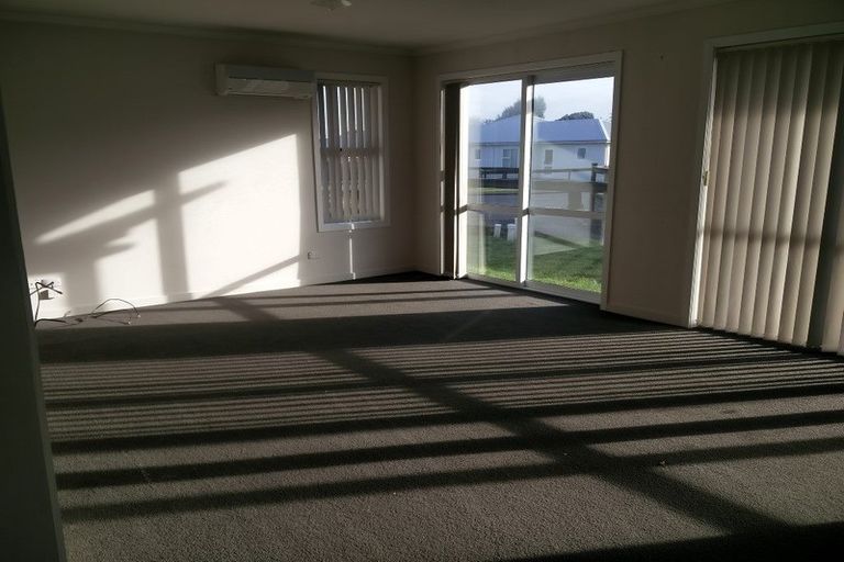Photo of property in 75 Lothian Crescent, Strathern, Invercargill, 9812