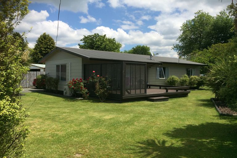 Photo of property in 40 Kahu Street, Utuhina, Rotorua, 3015