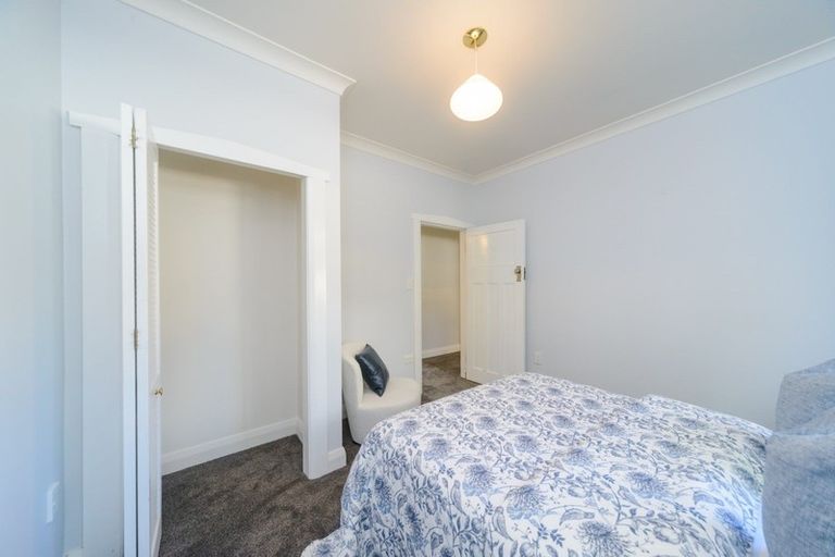 Photo of property in 35 Florence Avenue, Palmerston North, 4414