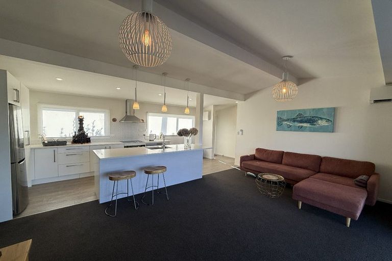 Photo of property in 2/46 Channel View Road, Campbells Bay, Auckland, 0630