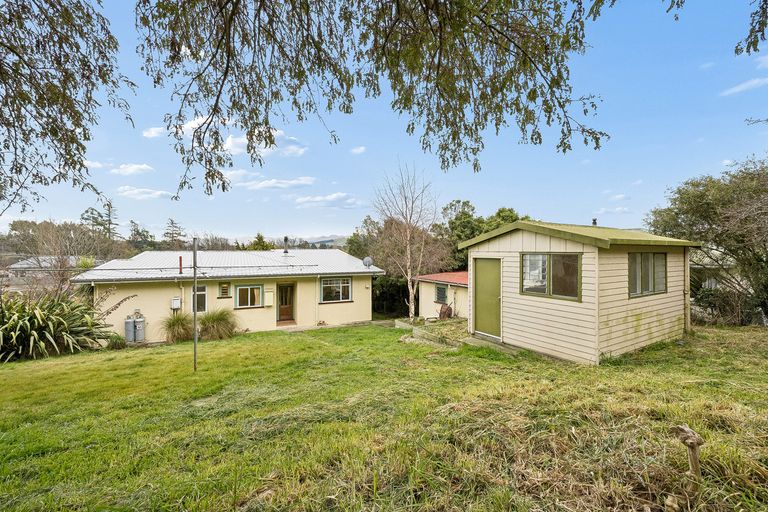 Photo of property in 4 Mckenzie Street, Palmerston, 9430