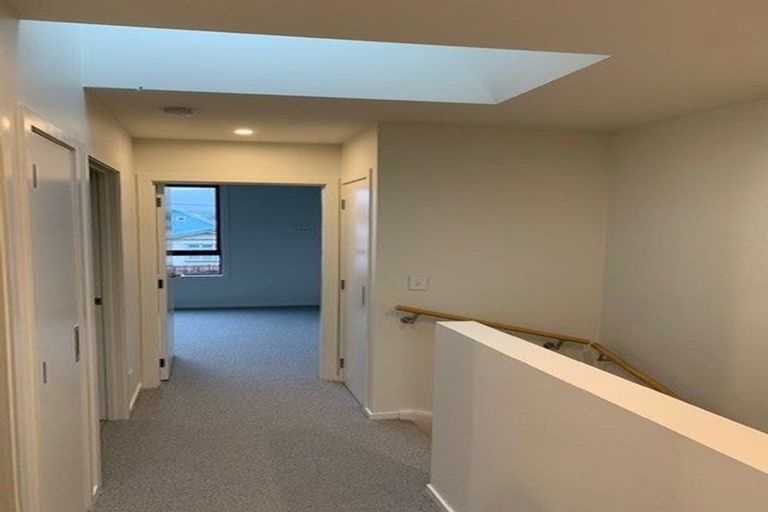 Photo of property in 14c Tory Street, Petone, Lower Hutt, 5012