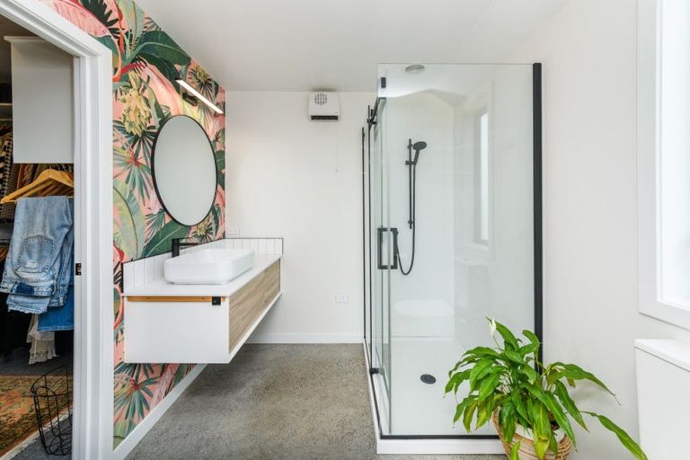 Photo of property in 114 Halcombe Road, Feilding, 4775