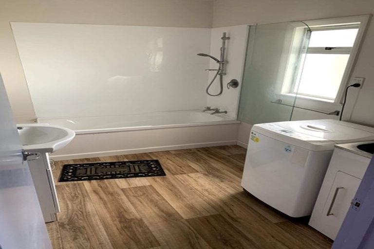 Photo of property in 112 Bentley Street, Masterton, 5810