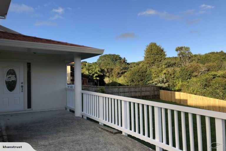 Photo of property in 30 Vireya Court, Goodwood Heights, Auckland, 2105