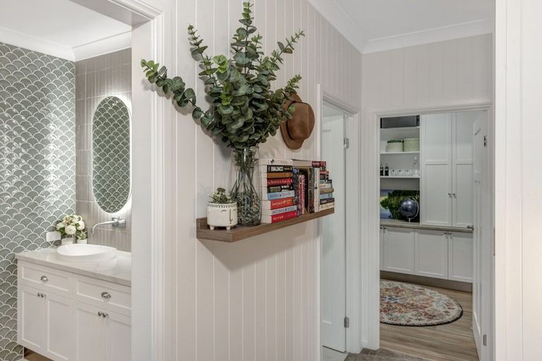 Photo of property in 115 Mclarin Road, Glenbrook, Waiuku, 2681