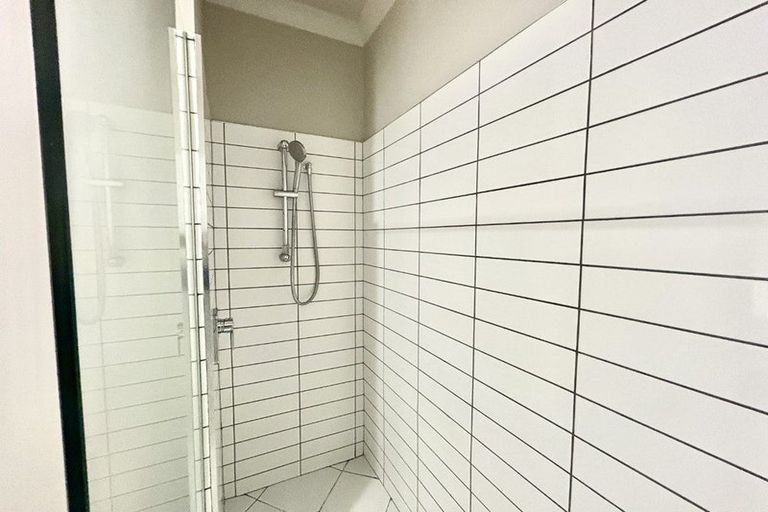 Photo of property in Mclean Towers, 1h/3 Shakespeare Road, Napier South, Napier, 4110