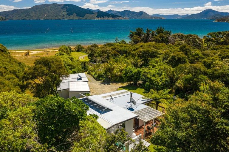 Photo of property in 516 Clova Bay Road, Totaranui, Picton, 7282