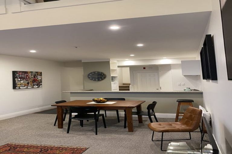 Photo of property in Whitmore Apartments, 7b Stout Street, Wellington Central, Wellington, 6011