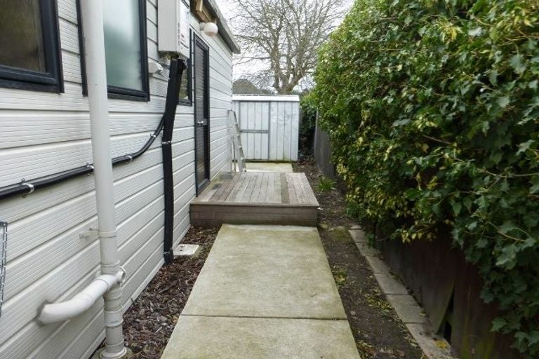 Photo of property in 2/34 Maxwell Street, Riccarton, Christchurch, 8041
