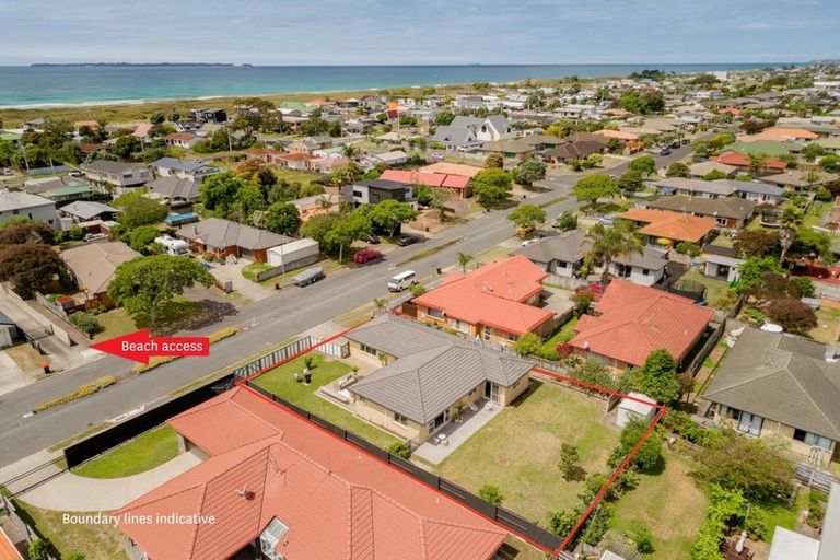 Photo of property in 31 Dalton Drive, Papamoa Beach, Papamoa, 3118