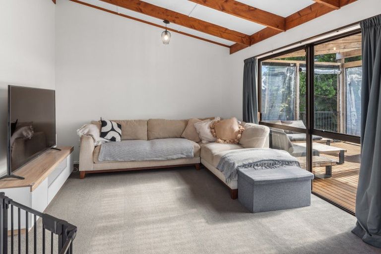 Photo of property in 400 Apotu Road, Kauri, Kamo, 0185