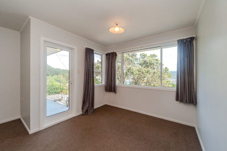 Photo of property in 43 Palliser Road, Roseneath, Wellington, 6011