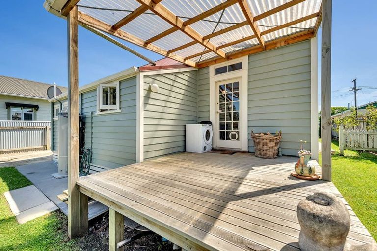 Photo of property in 50 Maxwell Avenue, Durie Hill, Whanganui, 4500