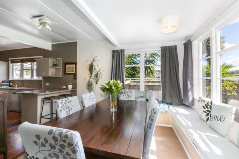 Photo of property in 235 Georges Drive, Napier South, Napier, 4110