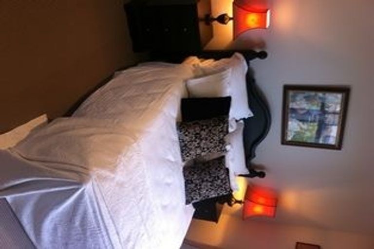 Photo of property in 6 Buckler Court, Jacks Point, Queenstown, 9371