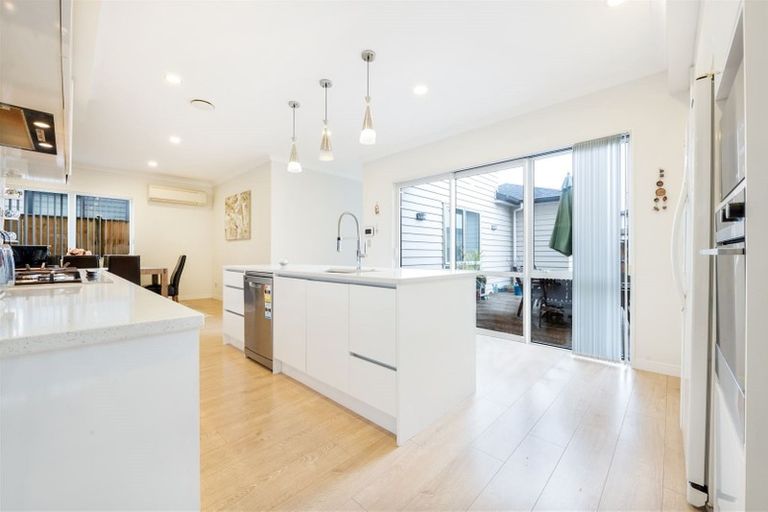 Photo of property in 19 Fong Road, Flat Bush, Auckland, 2019