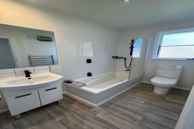 Photo of property in 90 Longfellow Street, Trentham, Upper Hutt, 5018