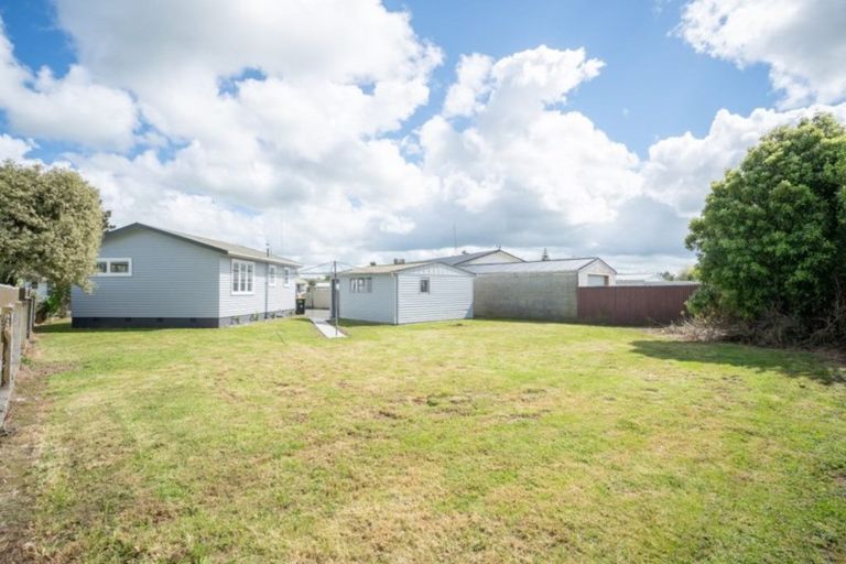 Photo of property in 44 Ronberg Street, Highbury, Palmerston North, 4412