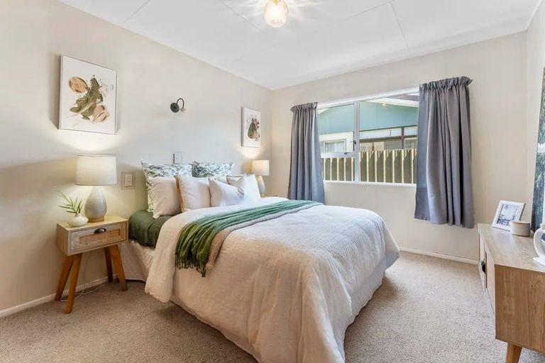 Photo of property in 5 Avon Place, Springvale, Whanganui, 4501