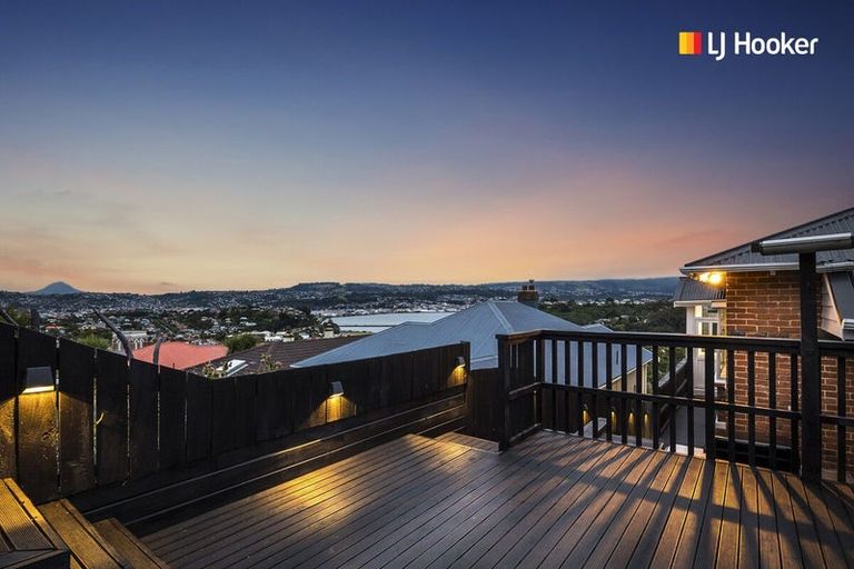 Photo of property in 12 Highcliff Road, Andersons Bay, Dunedin, 9013